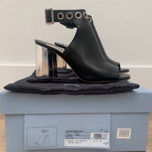 PRADA Calzature Donna Booties size 37.5